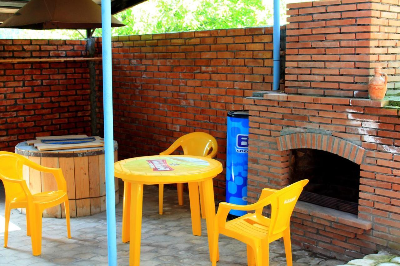 Lilia Guesthouse Signagi Exterior foto